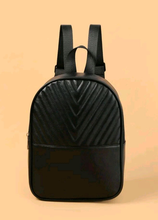 Стильний жіночий рюкзак чорного кольору2 фото