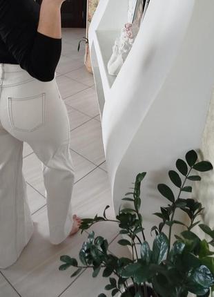 Белые брюки джинсы прямые палаццо1 фото