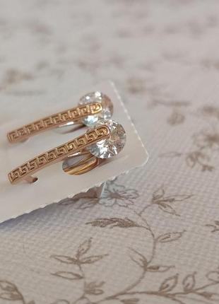 Серьги из медицинского золота 18*13  мм, сережки xuping