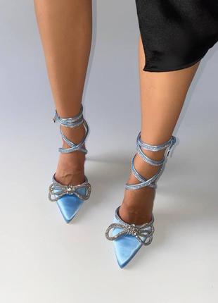 Туфли голубые сатин