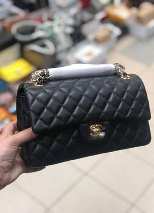 Та сама сумочка chanel 2.55 / палітра