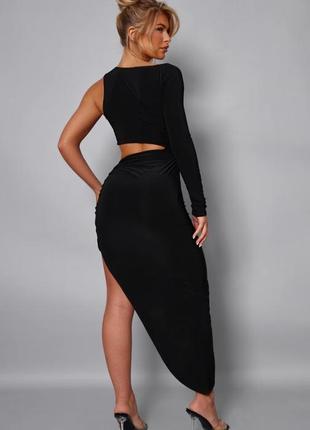 Черное облегающее длинное миди платье на одно плечо с вырезом на ноге асимметричное plt2 фото