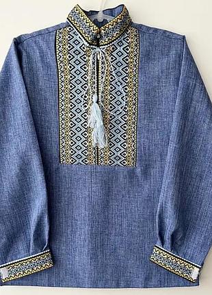 Вышитая рубашка