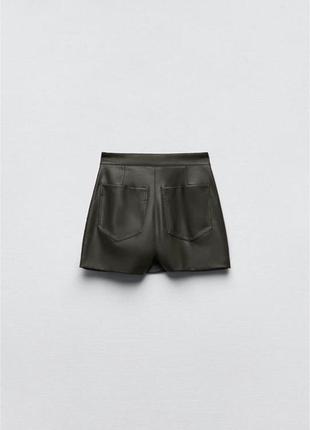 Зеленые шорты юбка под кожу хаки zara3 фото