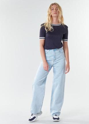 Женские голубые джинсы high loose, размер s. по бирке 25-31.6 фото