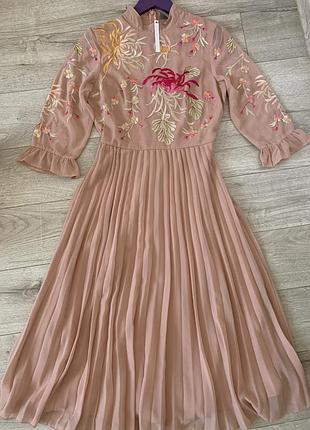 Дуже гарне плаття asos 4