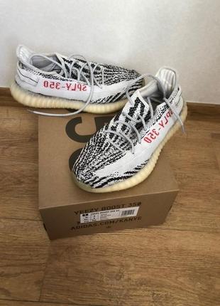 Adidas yeezy boost 350 v2 zebra оригинал