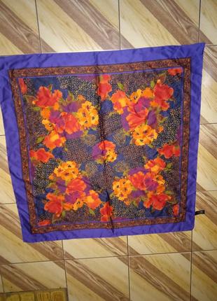 Яскрава велика хустка/платок