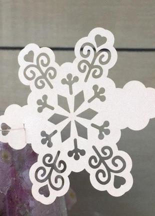 Рассадочные карточки на новый год снежинки в наборе 10шт. (размер снежинки 8,5см), картон