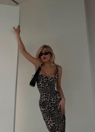 Міді сукня з тваринним принтом леопардова леопард лео3 фото