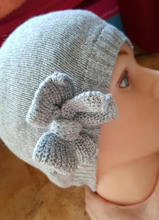 Шапка серая