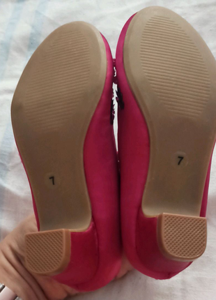 Ошатні яскраві атласні туфельки monsoon3 фото