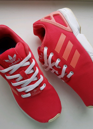 Кросівки adidas zx flux.