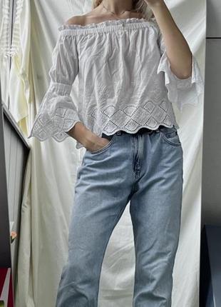 Хлопковая блуза с открытыми плечами2 фото