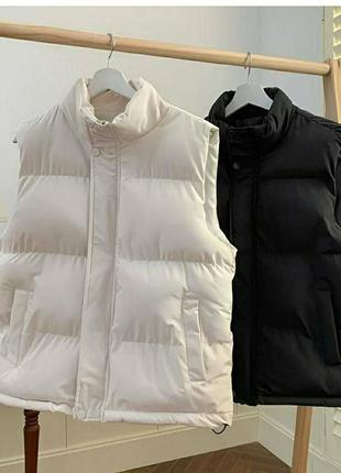 Жіноча жилетка