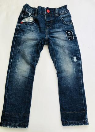 Джинси next