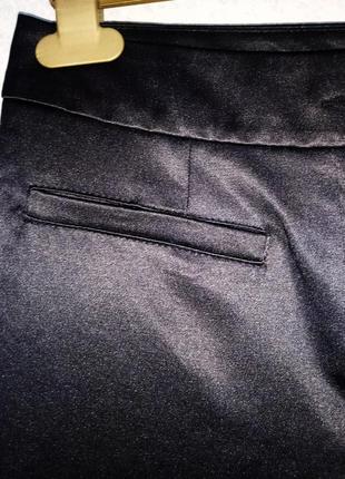 Слегка стрейчевые, укороченные брюки.5 фото
