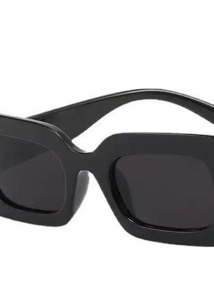 Трендові жіночі сонячні окуляри2 фото