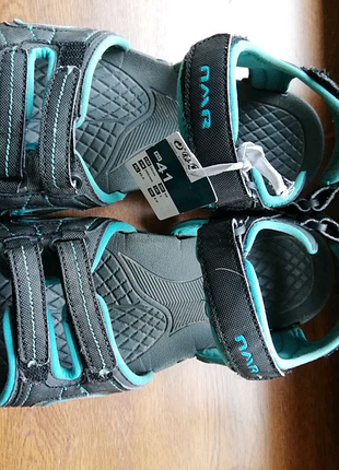 Спортивні сандалі. 41 розмір