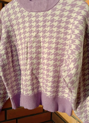 Светр в лапку