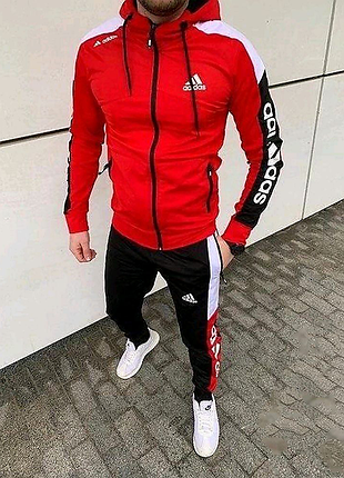 Спортивні костюми