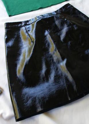 Базовая кожаная юбка мини трапеция2 фото