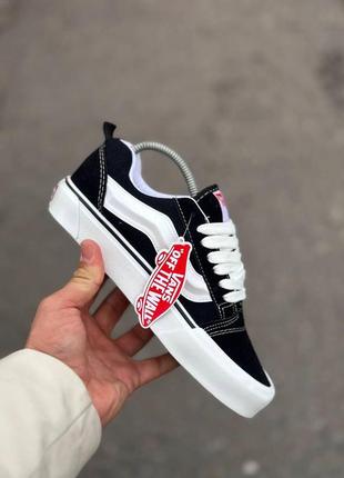 Неймовірно круті жіночі кеди vans knu skool чорні з білою підошвою для дівчини ванси чорні кросівки