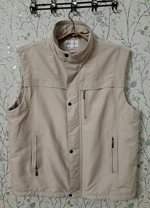 Жилетка