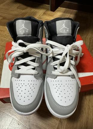 Кроссовки nike air jordan