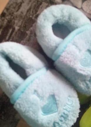 Тапочки, топики, пинетки