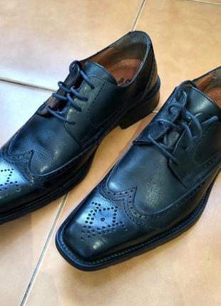 Туфлі dockers