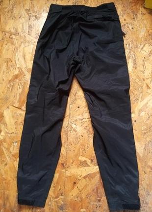 Нейлоновые брюки на мембраме mountain hard wear gore-tex7 фото