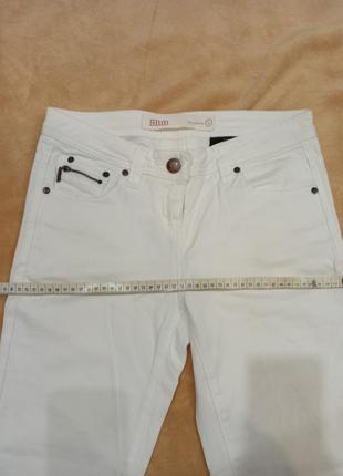 Білі джинси, жодного разу не одягадися, без бірки5 фото