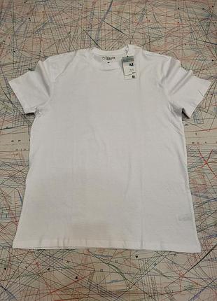 Чоловіча базова біла футболка