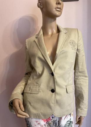 Фірмовий бежевий бавовняний жакт/ s/  brend tommy hilfiger