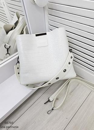 Женская стильная и качественная сумка из эко кожи на 3 отдела белая рептилия6 фото