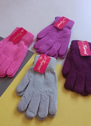 Перчатки однотонные 6-9 лет