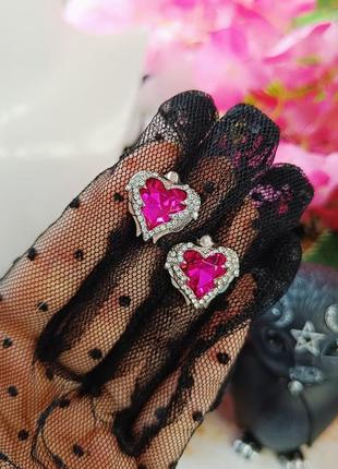 Очень качественные серьги сердца розовые