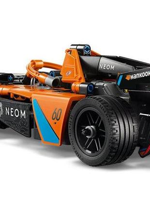 Конструктор lego technic автомобіль для перегонів neom mclaren formula e 452 деталі (42169)4 фото