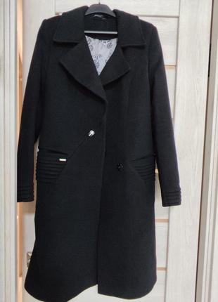 Пальто кашемірове жіноче 70% шерсті  чорне1 фото