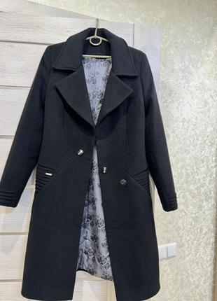 Пальто женское кашемировое чорное 70% шерсти2 фото