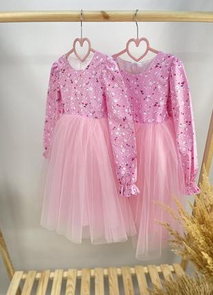 Платье с розовым фатином цветочный принт4 фото