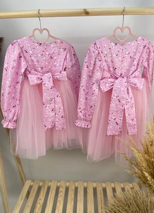 Платье с розовым фатином цветочный принт6 фото