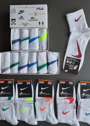 Набор средних носков в стиле nike - 4 пари.