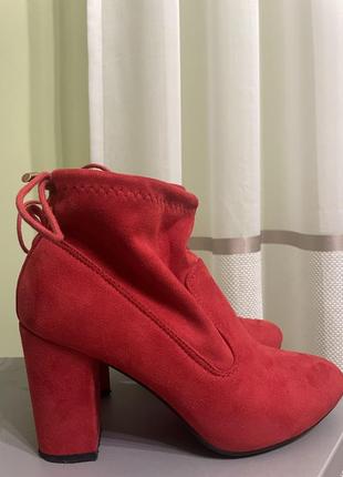 Стильные ботильоны
