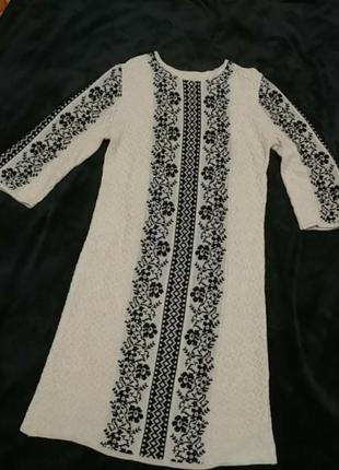 Стильна актуальна сукня, плаття - вишиванка, у складі льон1 фото