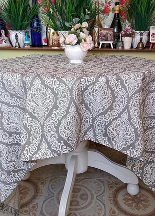 Хлопковая серая скатерть 110*160 см с вензелями с водоотталкивающей ткани