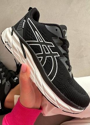 Кросівки asics