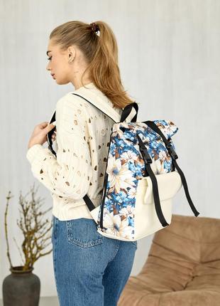 Рюкзак ролл sambag унісекс rolltop milton чорний з принтом "blue flowers"9 фото