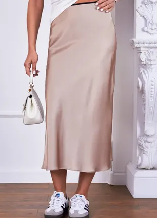 Шовкова спідниця бежева міді спідниця приталеного крою